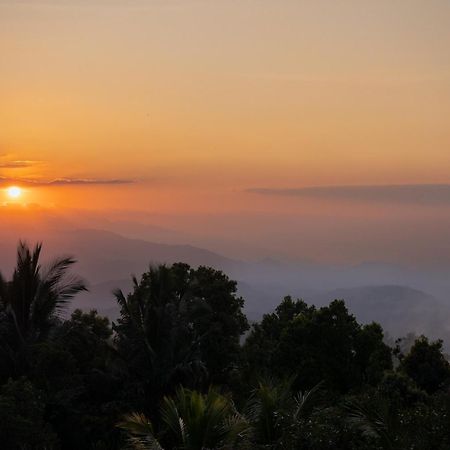 Candra Cottage Munduk Εξωτερικό φωτογραφία